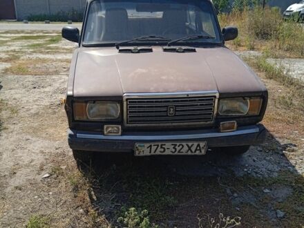 ВАЗ 2107 1986 в Красноград на Automoto.ua Серый ВАЗ 2107, объемом двигателя 1.5 л и пробегом 300 тыс. км за 23000 $, фото 1 на Automoto.ua