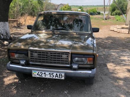 ВАЗ 2107 1987 у Кривому Розі на Automoto.ua Сірий ВАЗ 2107, об'ємом двигуна 1.5 л та пробігом 72 тис. км за 1500 $, фото 1 на Automoto.ua