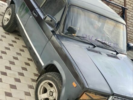 ВАЗ 2107 1988 в Одессе на Automoto.ua Серый ВАЗ 2107, объемом двигателя 1.6 л и пробегом 200 тыс. км за 642 $, фото 1 на Automoto.ua