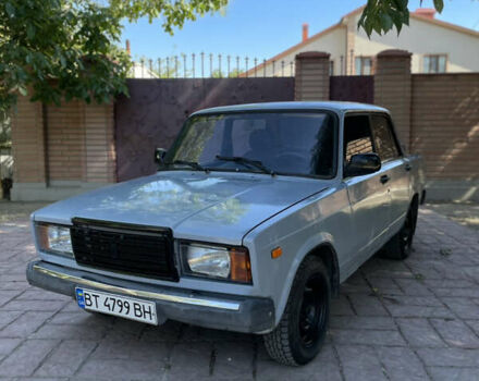 Серый ВАЗ 2107, объемом двигателя 1.3 л и пробегом 100 тыс. км за 999 $, фото 1 на Automoto.ua