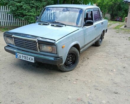 Сірий ВАЗ 2107, об'ємом двигуна 1.5 л та пробігом 300 тис. км за 700 $, фото 1 на Automoto.ua