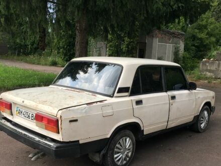 ВАЗ 2107 1994 в Коростене на Automoto.ua Серый ВАЗ 2107, объемом двигателя 0 л и пробегом 100 тыс. км за 435 $, фото 1 на Automoto.ua