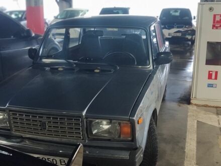 Серый ВАЗ 2107, объемом двигателя 1.5 л и пробегом 90 тыс. км за 591 $, фото 1 на Automoto.ua