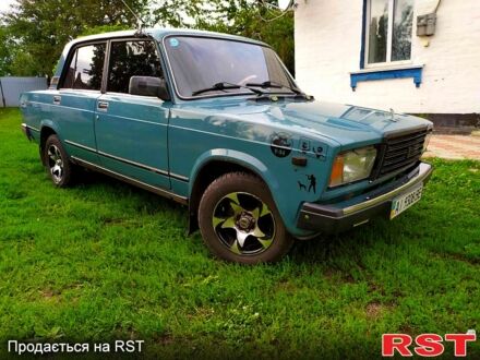 ВАЗ 2107 2004 у Богуславе на Automoto.ua Сірий ВАЗ 2107, об'ємом двигуна 1.5 л та пробігом 150 тис. км за 1700 $, фото 1 на Automoto.ua