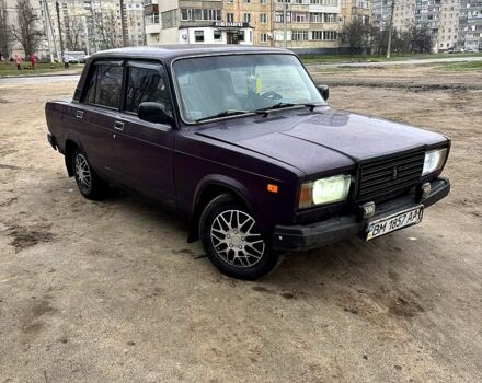 Серый ВАЗ 2107, объемом двигателя 1.6 л и пробегом 239 тыс. км за 1000 $, фото 1 на Automoto.ua