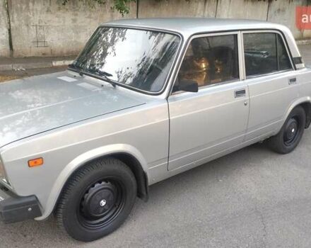 Сірий ВАЗ 2107, об'ємом двигуна 1.5 л та пробігом 90 тис. км за 1917 $, фото 1 на Automoto.ua