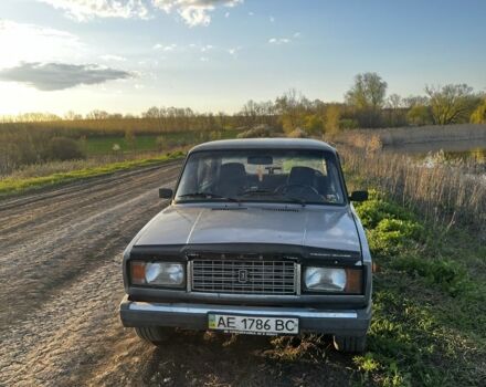 Серый ВАЗ 2107, объемом двигателя 5 л и пробегом 10 тыс. км за 800 $, фото 1 на Automoto.ua