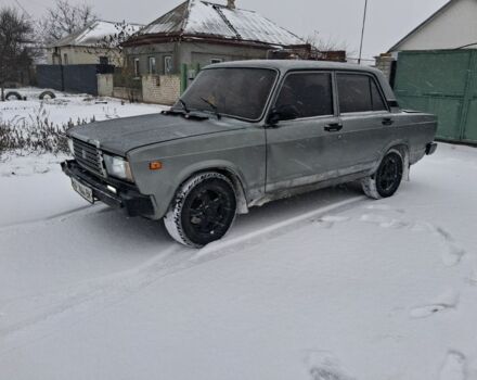 Серый ВАЗ 2107, объемом двигателя 1.5 л и пробегом 89 тыс. км за 762 $, фото 1 на Automoto.ua