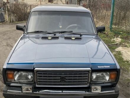 ВАЗ 2107 2007 у Миколаєві на Automoto.ua Сірий ВАЗ 2107, об'ємом двигуна 0 л та пробігом 250 тис. км за 1799 $, фото 1 на Automoto.ua