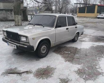 Серый ВАЗ 2107, объемом двигателя 1.45 л и пробегом 80 тыс. км за 1500 $, фото 1 на Automoto.ua