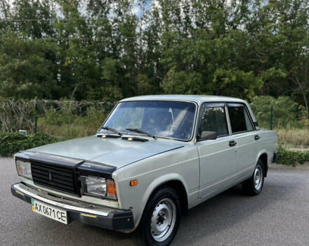Сірий ВАЗ 2107, об'ємом двигуна 1.45 л та пробігом 181 тис. км за 1000 $, фото 1 на Automoto.ua