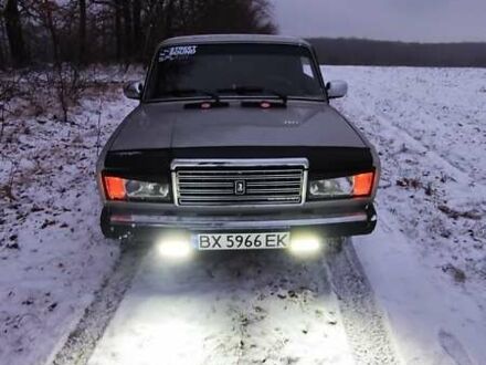 ВАЗ 2107 2007 в Новой Ушице на Automoto.ua Серый ВАЗ 2107, объемом двигателя 1.5 л и пробегом 160 тыс. км за 1600 $, фото 1 на Automoto.ua