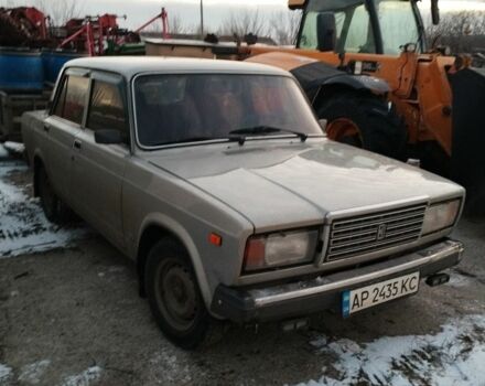 Серый ВАЗ 2107, объемом двигателя 1.5 л и пробегом 190 тыс. км за 1858 $, фото 1 на Automoto.ua