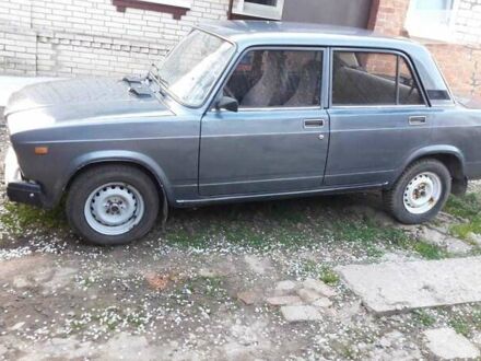 Сірий ВАЗ 2107, об'ємом двигуна 1.45 л та пробігом 130 тис. км за 1900 $, фото 1 на Automoto.ua