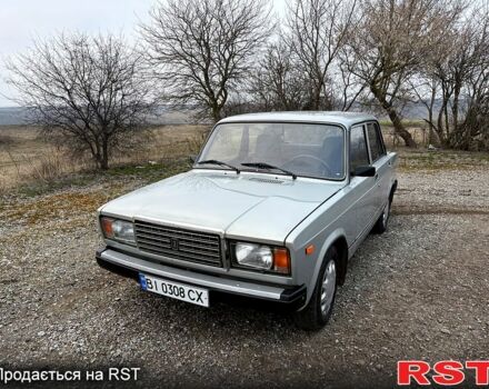 Серый ВАЗ 2107, объемом двигателя 1.5 л и пробегом 133 тыс. км за 1500 $, фото 1 на Automoto.ua