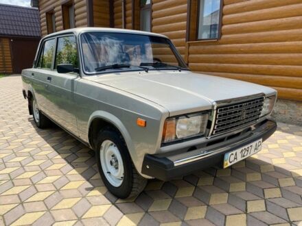 ВАЗ 2107 2008 у Жашкове на Automoto.ua Сірий ВАЗ 2107, об'ємом двигуна 1.5 л та пробігом 87 тис. км за 2500 $, фото 1 на Automoto.ua