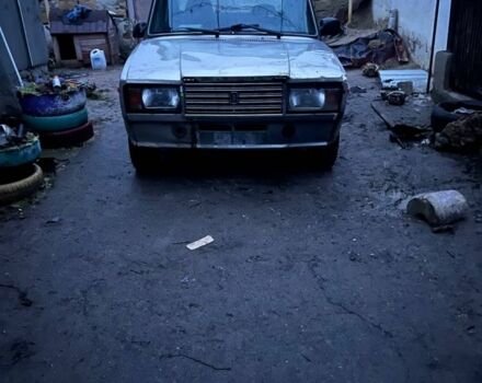 Серый ВАЗ 2107, объемом двигателя 1.5 л и пробегом 150 тыс. км за 850 $, фото 1 на Automoto.ua