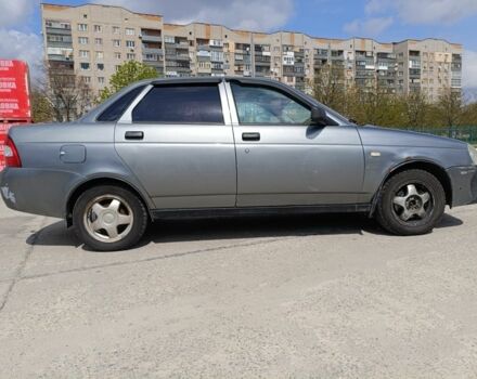 Серый ВАЗ 2107, объемом двигателя 1.6 л и пробегом 220 тыс. км за 1200 $, фото 1 на Automoto.ua