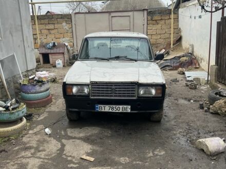 Сірий ВАЗ 2107, об'ємом двигуна 1.5 л та пробігом 150 тис. км за 850 $, фото 1 на Automoto.ua