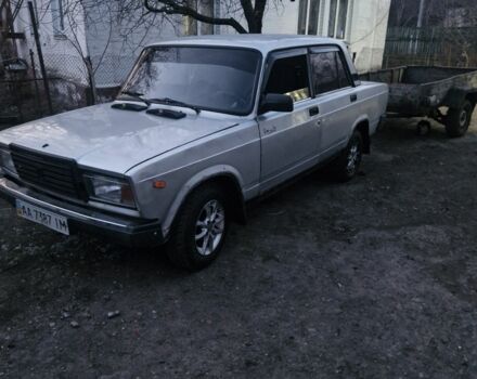 Серый ВАЗ 2107, объемом двигателя 1.6 л и пробегом 333 тыс. км за 550 $, фото 1 на Automoto.ua