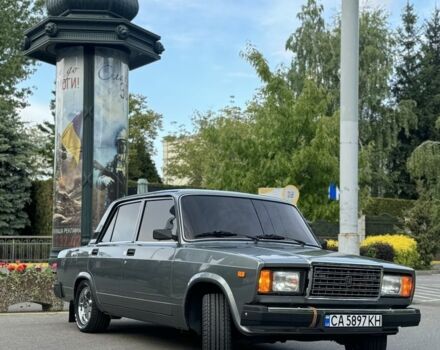 Серый ВАЗ 2107, объемом двигателя 1.6 л и пробегом 5 тыс. км за 5000 $, фото 1 на Automoto.ua