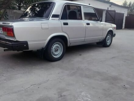 ВАЗ 2107 2011 в Конотопе на Automoto.ua Серый ВАЗ 2107, объемом двигателя 1.6 л и пробегом 53 тыс. км за 2300 $, фото 1 на Automoto.ua