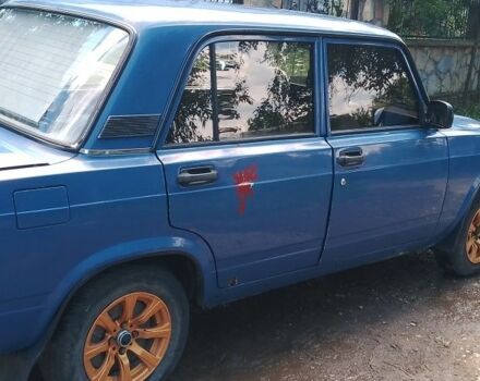 Синий ВАЗ 2107, объемом двигателя 1.5 л и пробегом 2 тыс. км за 1400 $, фото 6 на Automoto.ua