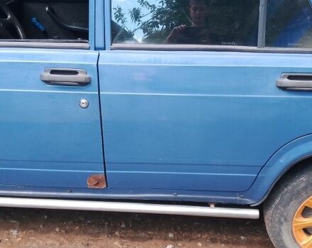 Синий ВАЗ 2107, объемом двигателя 1.5 л и пробегом 2 тыс. км за 1400 $, фото 3 на Automoto.ua