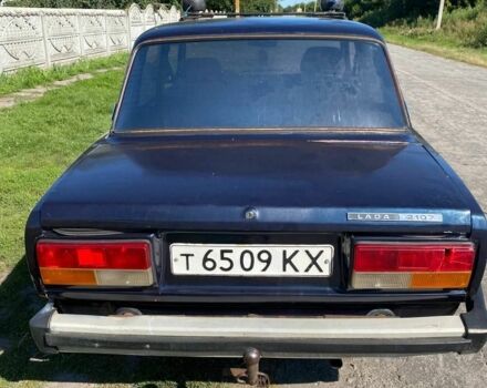Синий ВАЗ 2107, объемом двигателя 1 л и пробегом 250 тыс. км за 400 $, фото 1 на Automoto.ua