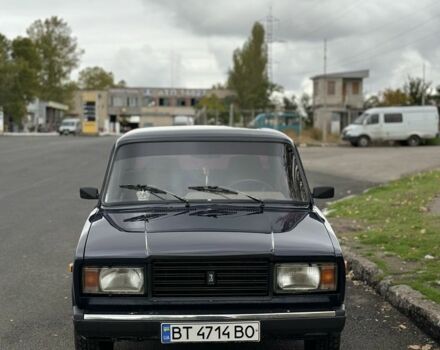 Синий ВАЗ 2107, объемом двигателя 1.5 л и пробегом 10 тыс. км за 1350 $, фото 6 на Automoto.ua