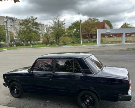 Синий ВАЗ 2107, объемом двигателя 1.5 л и пробегом 10 тыс. км за 1350 $, фото 1 на Automoto.ua