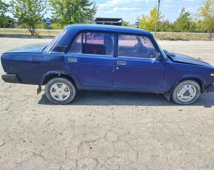 Синий ВАЗ 2107, объемом двигателя 0 л и пробегом 111 тыс. км за 509 $, фото 2 на Automoto.ua
