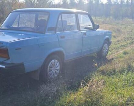 Синий ВАЗ 2107, объемом двигателя 1.5 л и пробегом 176 тыс. км за 850 $, фото 3 на Automoto.ua