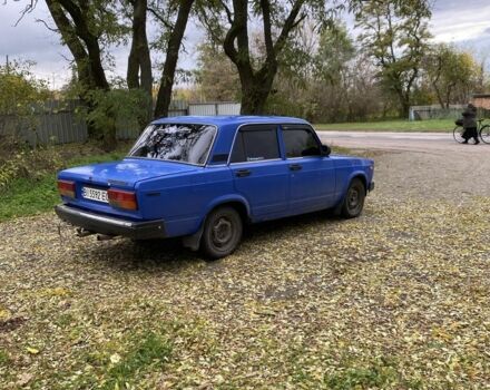 Синий ВАЗ 2107, объемом двигателя 1.3 л и пробегом 200 тыс. км за 642 $, фото 3 на Automoto.ua
