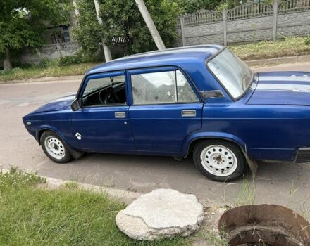 Синий ВАЗ 2107, объемом двигателя 1.3 л и пробегом 200 тыс. км за 408 $, фото 3 на Automoto.ua