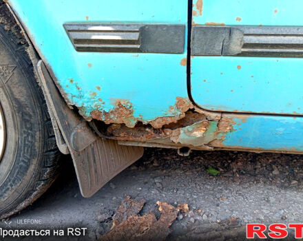 Синий ВАЗ 2107, объемом двигателя 1.3 л и пробегом 0 тыс. км за 600 $, фото 3 на Automoto.ua