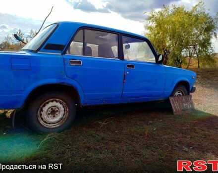 Синий ВАЗ 2107, объемом двигателя 1.5 л и пробегом 71 тыс. км за 840 $, фото 2 на Automoto.ua