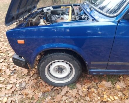 Синий ВАЗ 2107, объемом двигателя 1.3 л и пробегом 303 тыс. км за 595 $, фото 1 на Automoto.ua