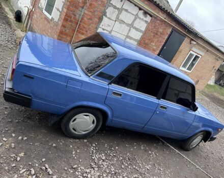 Синий ВАЗ 2107, объемом двигателя 1.5 л и пробегом 130 тыс. км за 799 $, фото 2 на Automoto.ua