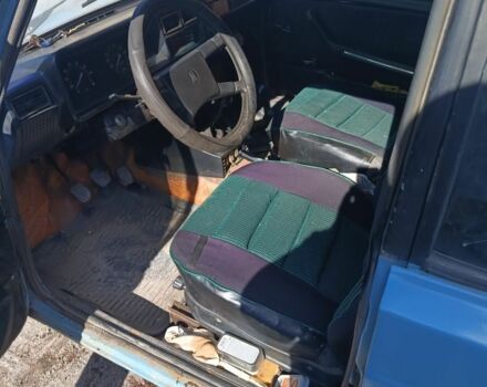 Синій ВАЗ 2107, об'ємом двигуна 1.5 л та пробігом 200 тис. км за 450 $, фото 5 на Automoto.ua