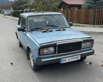 Синий ВАЗ 2107, объемом двигателя 0 л и пробегом 100 тыс. км за 650 $, фото 1 на Automoto.ua