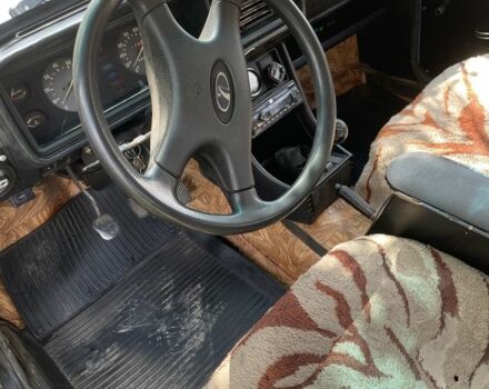 Синий ВАЗ 2107, объемом двигателя 1.6 л и пробегом 300 тыс. км за 899 $, фото 4 на Automoto.ua