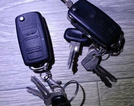 Синий ВАЗ 2107, объемом двигателя 1.45 л и пробегом 244 тыс. км за 800 $, фото 25 на Automoto.ua