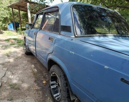 ВАЗ 2107 1990 в Смеле на Automoto.ua Синий ВАЗ 2107, объемом двигателя 0 л и пробегом 88 тыс. км за 595 $, фото 2 на Automoto.ua