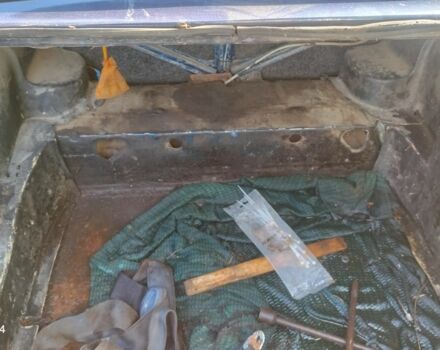 Синий ВАЗ 2107, объемом двигателя 1.4 л и пробегом 150 тыс. км за 550 $, фото 2 на Automoto.ua