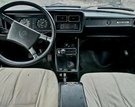 Синий ВАЗ 2107, объемом двигателя 1.5 л и пробегом 100 тыс. км за 811 $, фото 5 на Automoto.ua