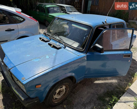 Синий ВАЗ 2107, объемом двигателя 1.45 л и пробегом 260 тыс. км за 650 $, фото 3 на Automoto.ua