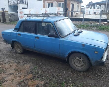 Синий ВАЗ 2107, объемом двигателя 0 л и пробегом 260 тыс. км за 200 $, фото 2 на Automoto.ua