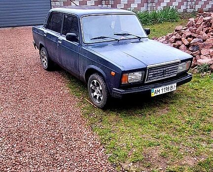 Синій ВАЗ 2107, об'ємом двигуна 1.5 л та пробігом 100 тис. км за 1000 $, фото 3 на Automoto.ua