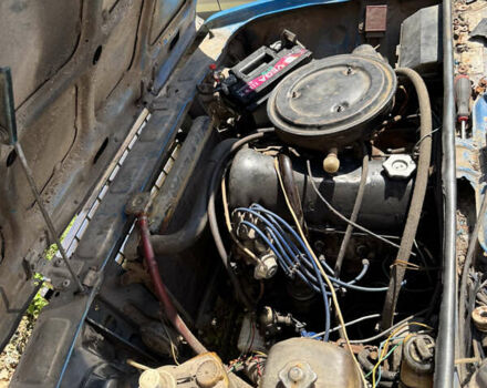 Синий ВАЗ 2107, объемом двигателя 1.45 л и пробегом 260 тыс. км за 650 $, фото 2 на Automoto.ua